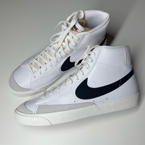 Nike Men's Blazer Mid '77 Vintage in White & Black Lifestyle Sneakers Size- 13